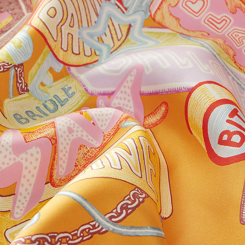 chevaloscope-neon-scarf-45--